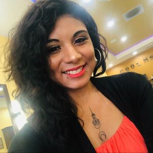 Meet your Posher, Shantrell